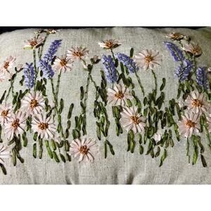 Pillow Spring Wild Flowers Theme 10”x17” Zipper Closure
